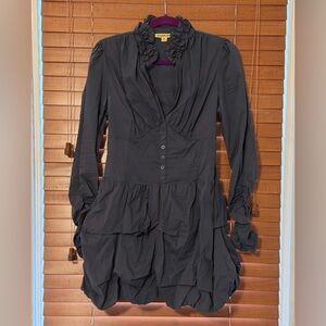 Double Zero Black Long-Sleeve Ruffled V-Neck Tiered Dress size M
